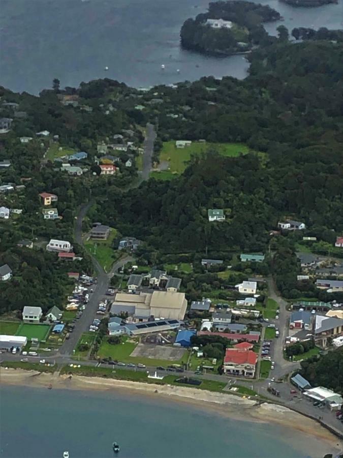 Stewart Island Backpackers Hostel Half-moon Bay Kültér fotó